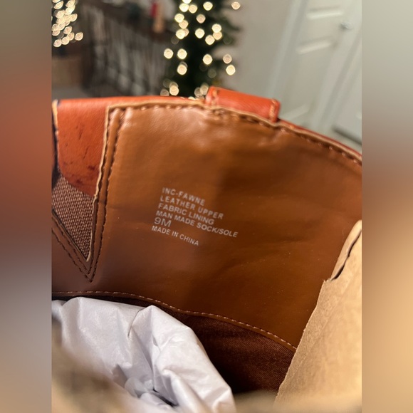 Leather brown boots 
Size: 9.0 - Picture 4 of 7